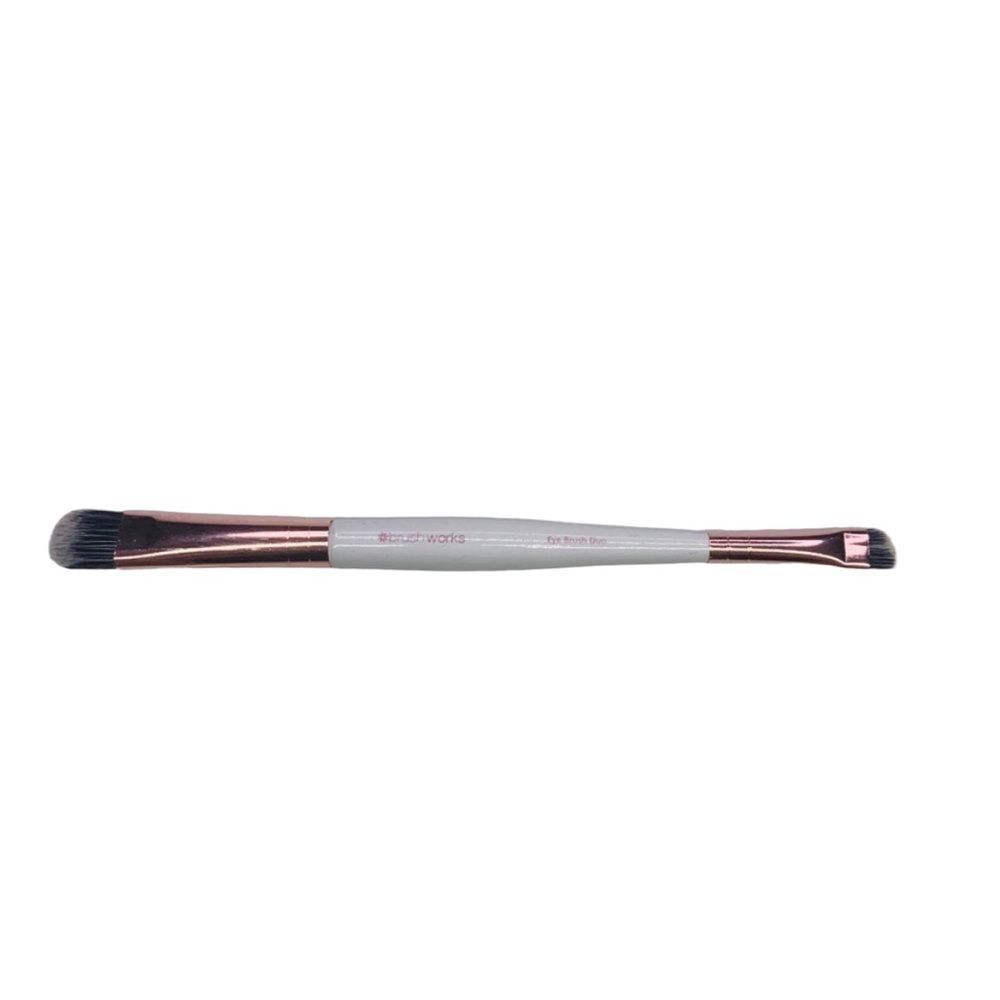 5/$25💜 Brushworks Double Ended Eye Brush - Picture 8 of 13